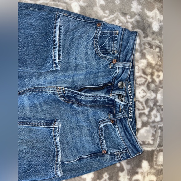 American Eagle Jeans - Picture 2 of 3